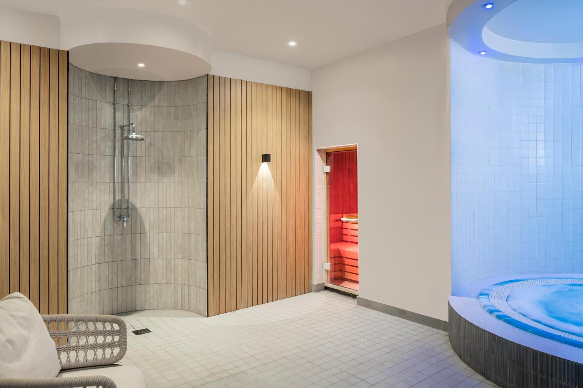 Voco Fareham - Solent By Ihg Hotel Eksteriør billede